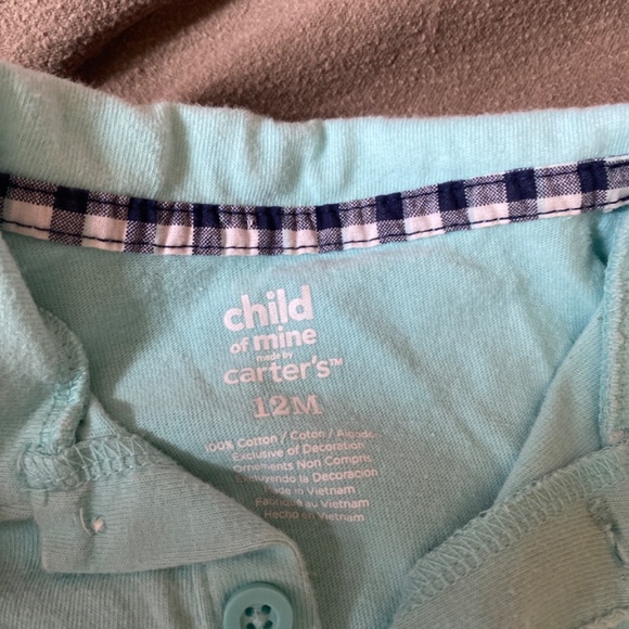 Two matching shirt and shorts sets - Picture 3 of 3